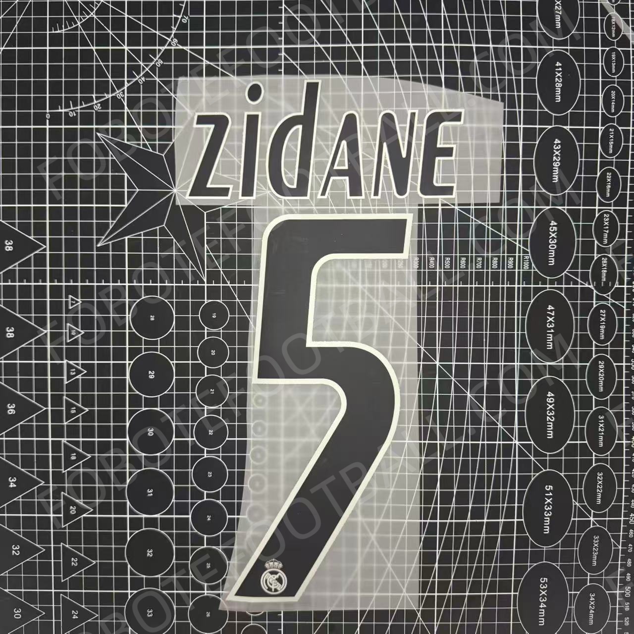 2005-06 Real Madrid Home Name Number Set #5 ZIDANE