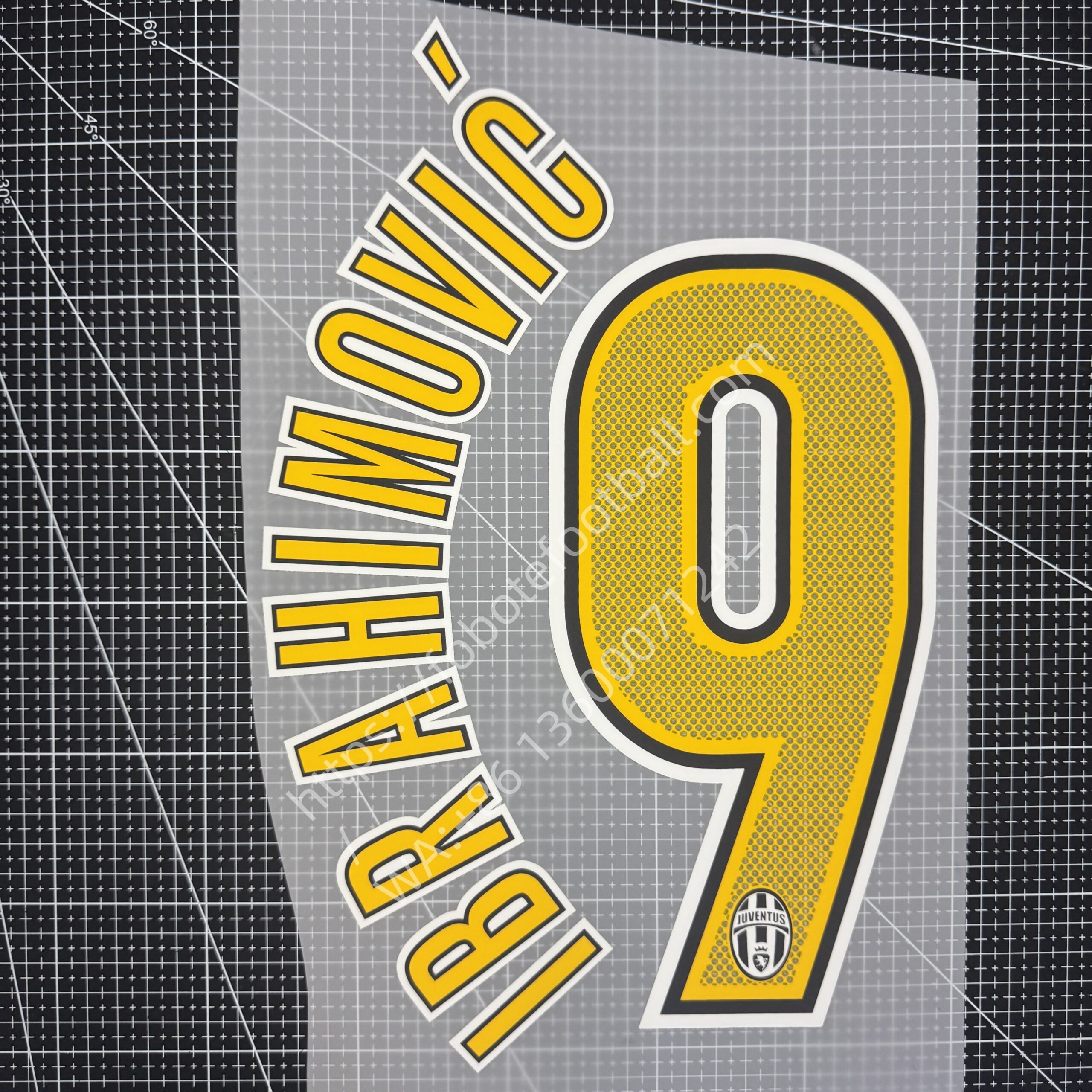 2004-05 Juventus Away Name Set Player Name - Image 2