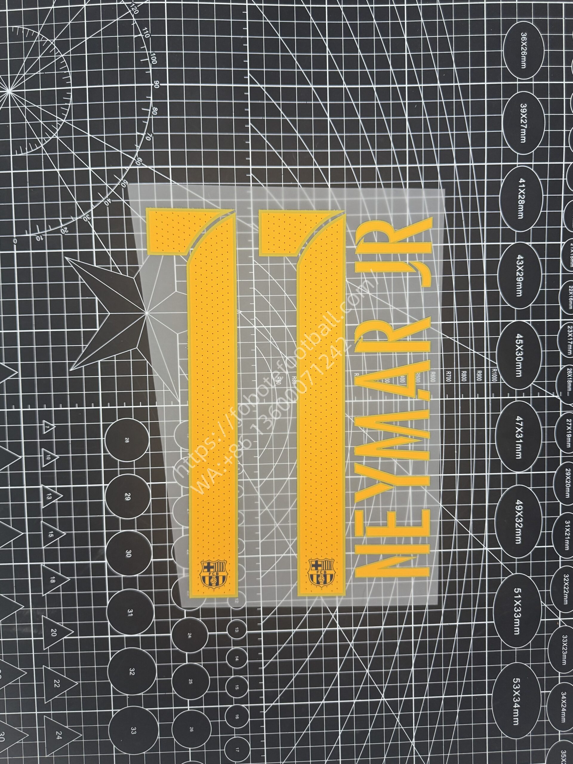 2015-17 Barcelona Home Name Number Set #10 #11 - Image 2